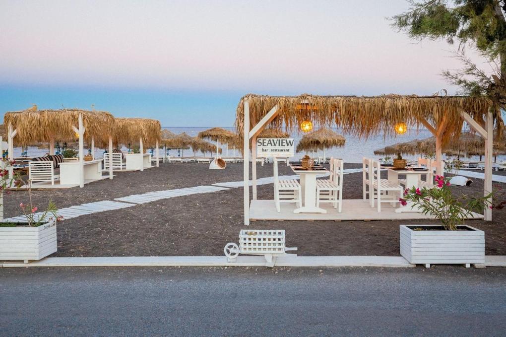 Sea View Beach Hotel (Adults Only) ペリヴォラス エクステリア 写真
