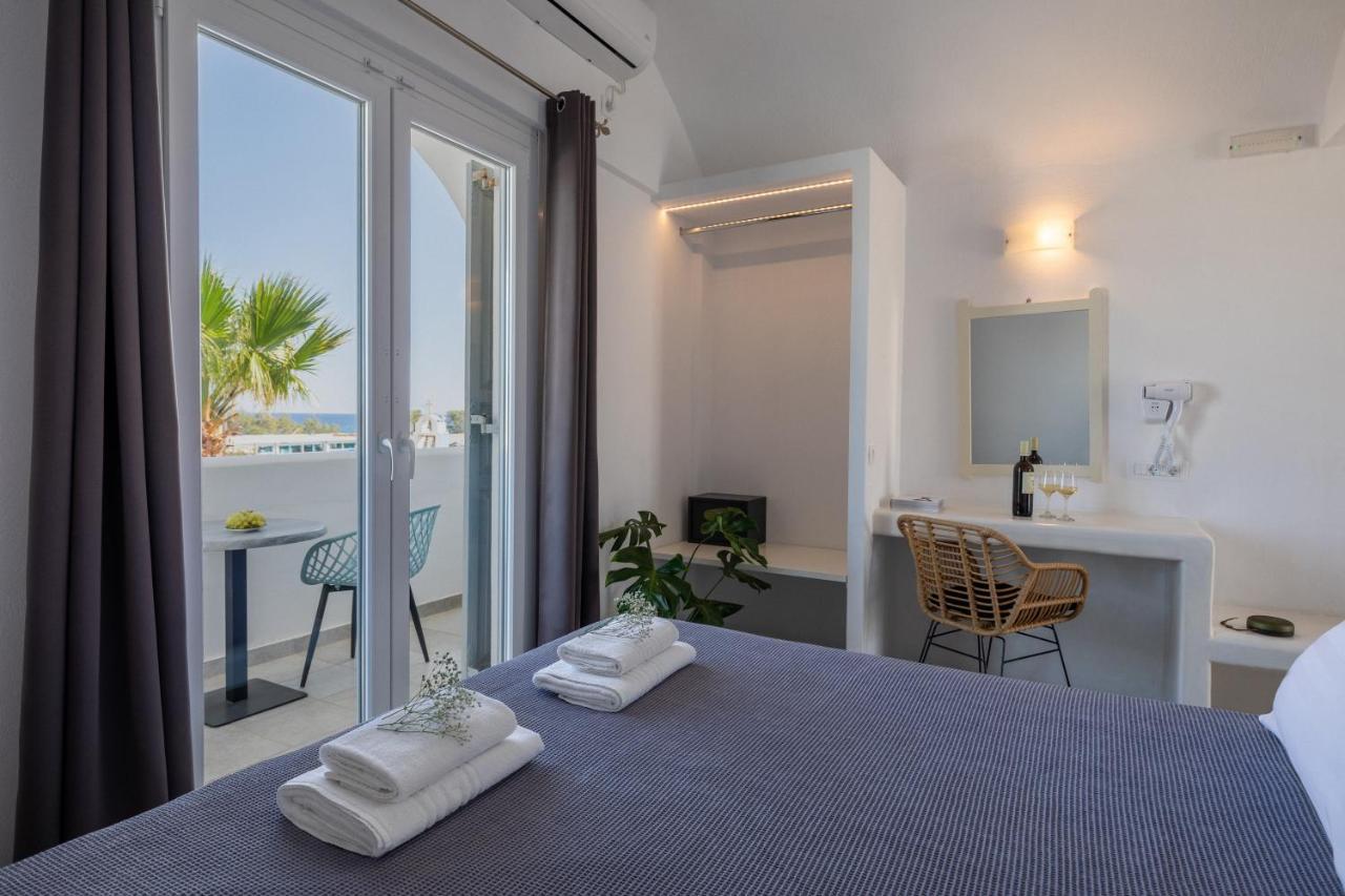 Sea View Beach Hotel (Adults Only) ペリヴォラス エクステリア 写真
