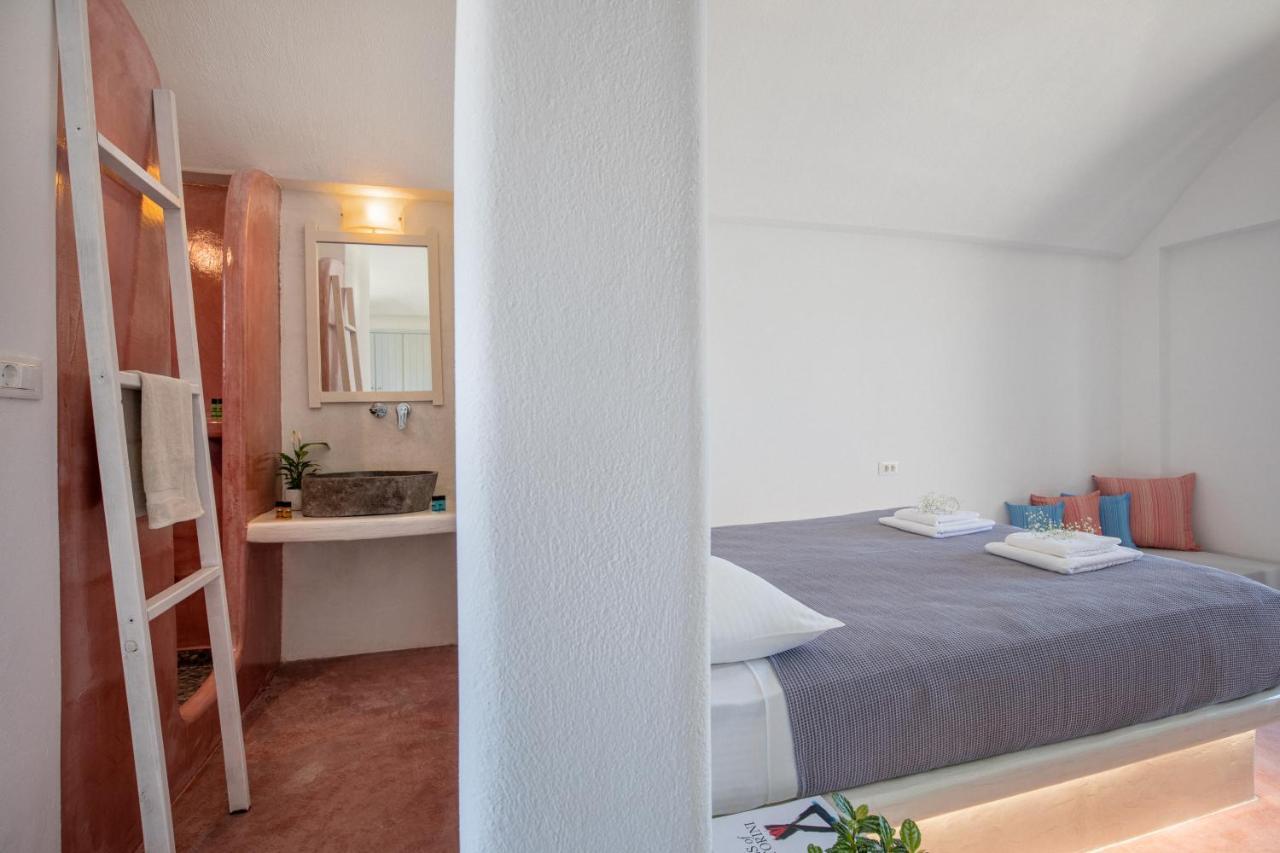 Sea View Beach Hotel (Adults Only) ペリヴォラス エクステリア 写真