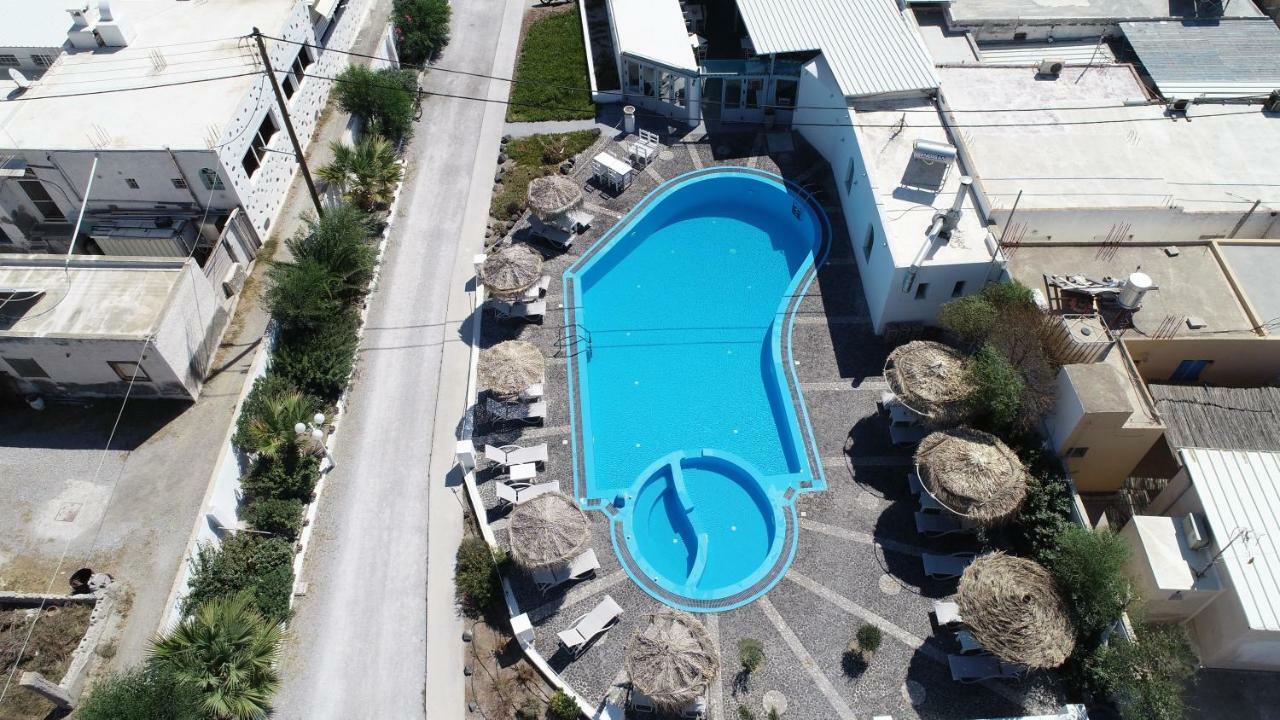Sea View Beach Hotel (Adults Only) ペリヴォラス エクステリア 写真
